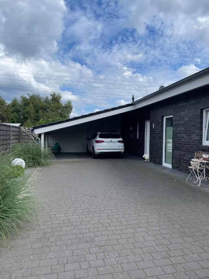 Idylisches Ferienhaus Edewecht Buitenkant foto
